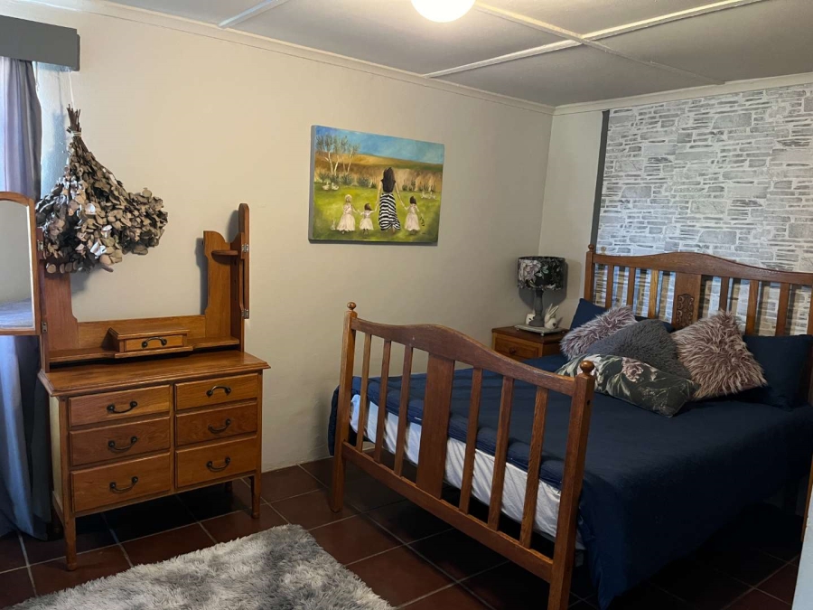 4 Bedroom Property for Sale in Kanoneiland Northern Cape